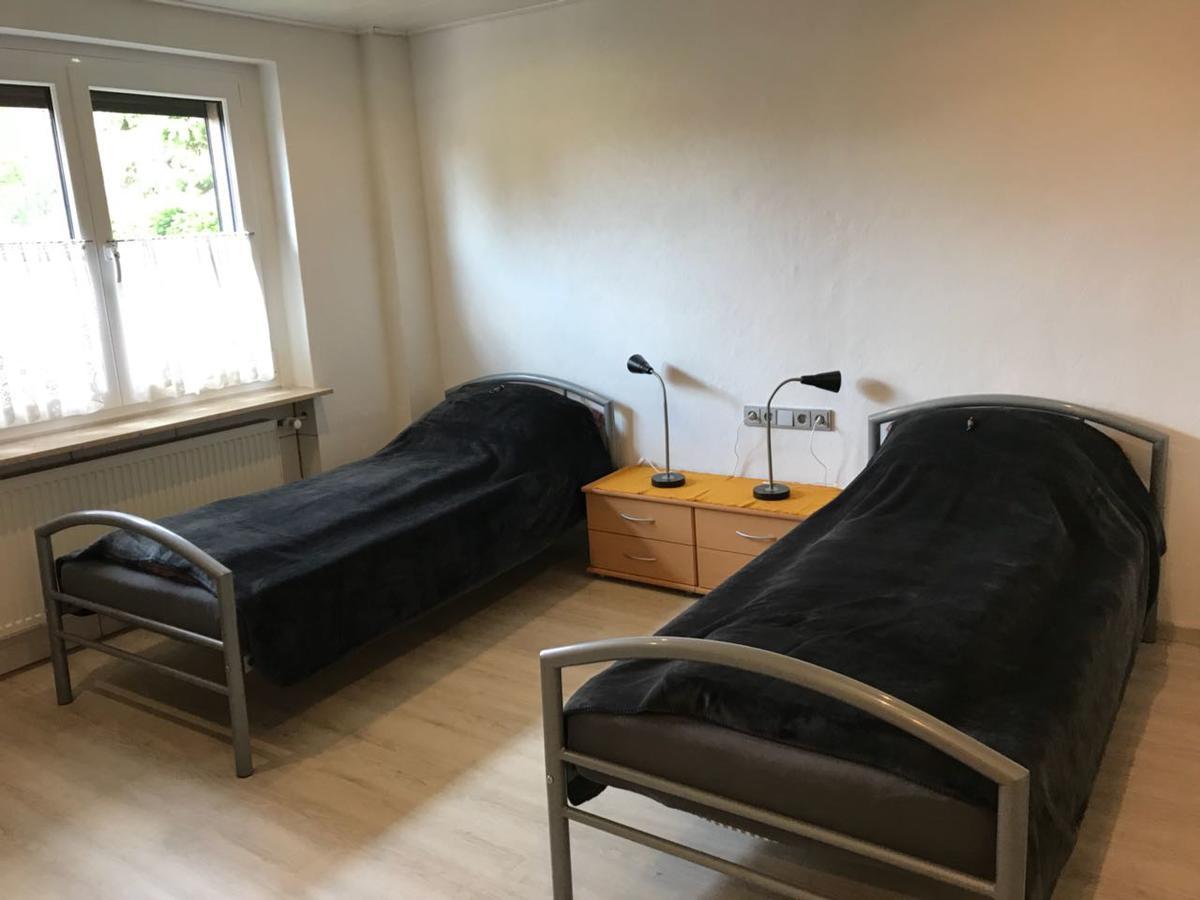 Privatunterkunft Messe-zimmer Tus-treff 2 Düsseldorf